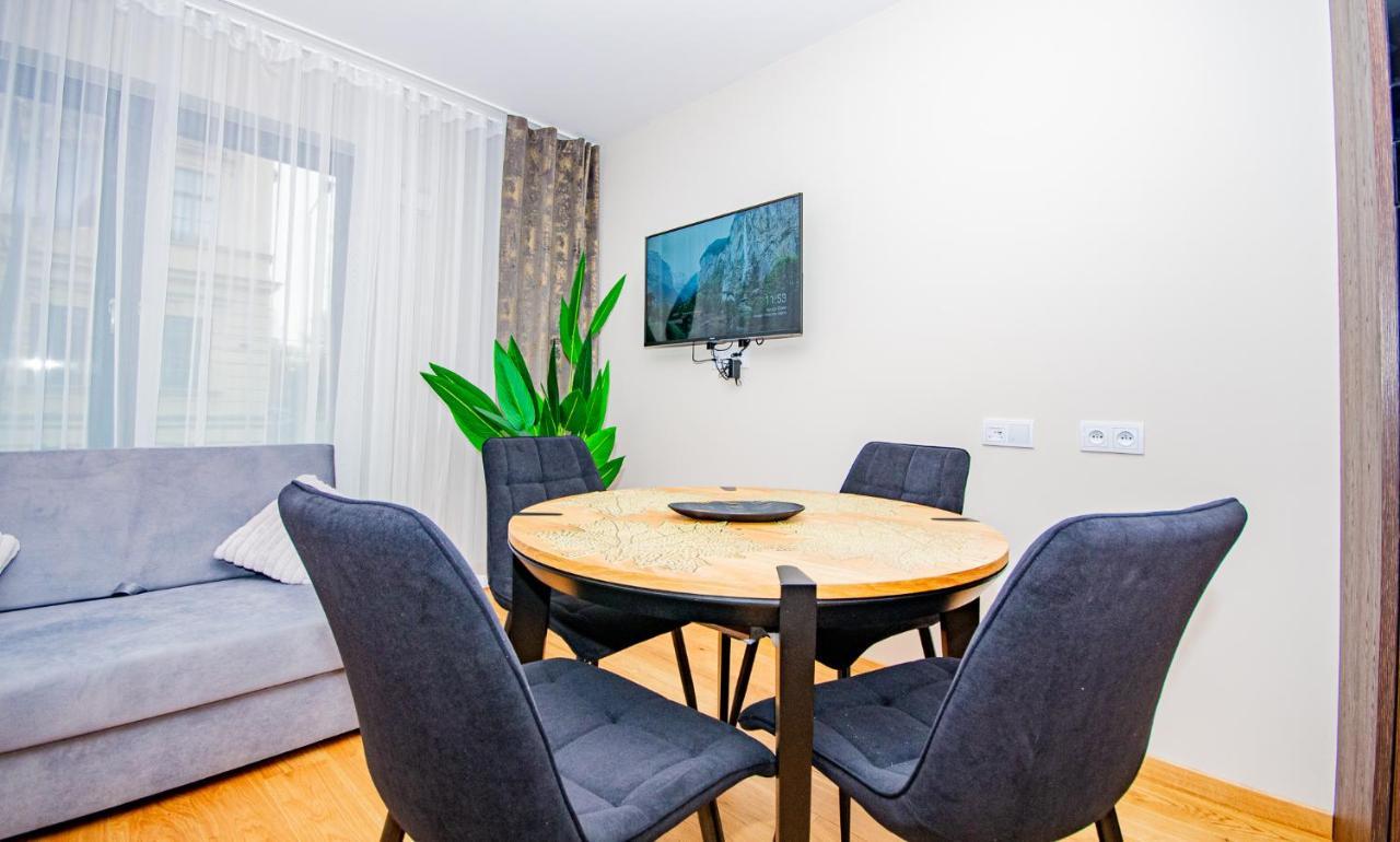 Inpoint Spacious Apartments Near Main Square & Kazimierz District 크라쿠프 외부 사진