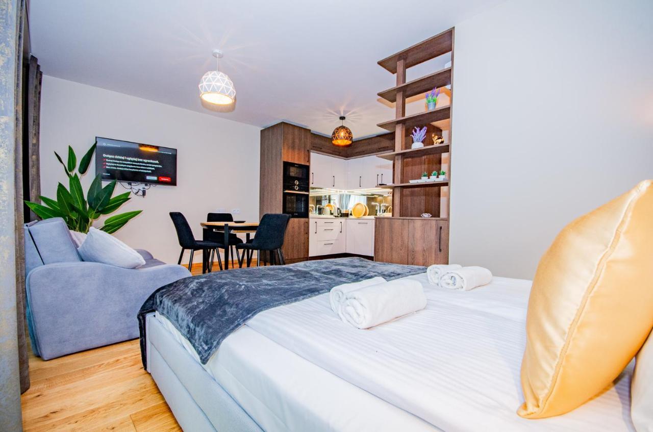 Inpoint Spacious Apartments Near Main Square & Kazimierz District 크라쿠프 외부 사진