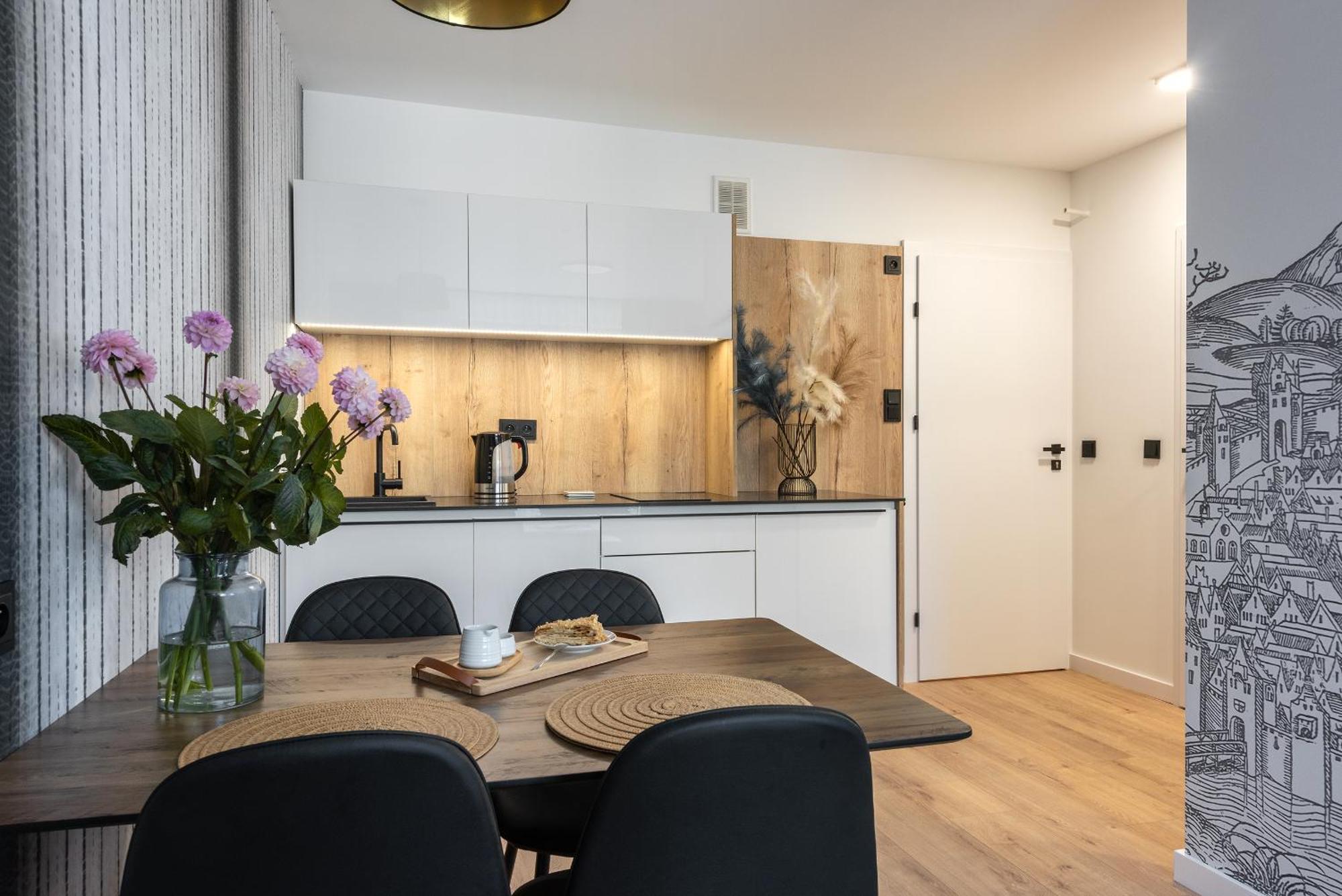 Inpoint Spacious Apartments Near Main Square & Kazimierz District 크라쿠프 객실 사진