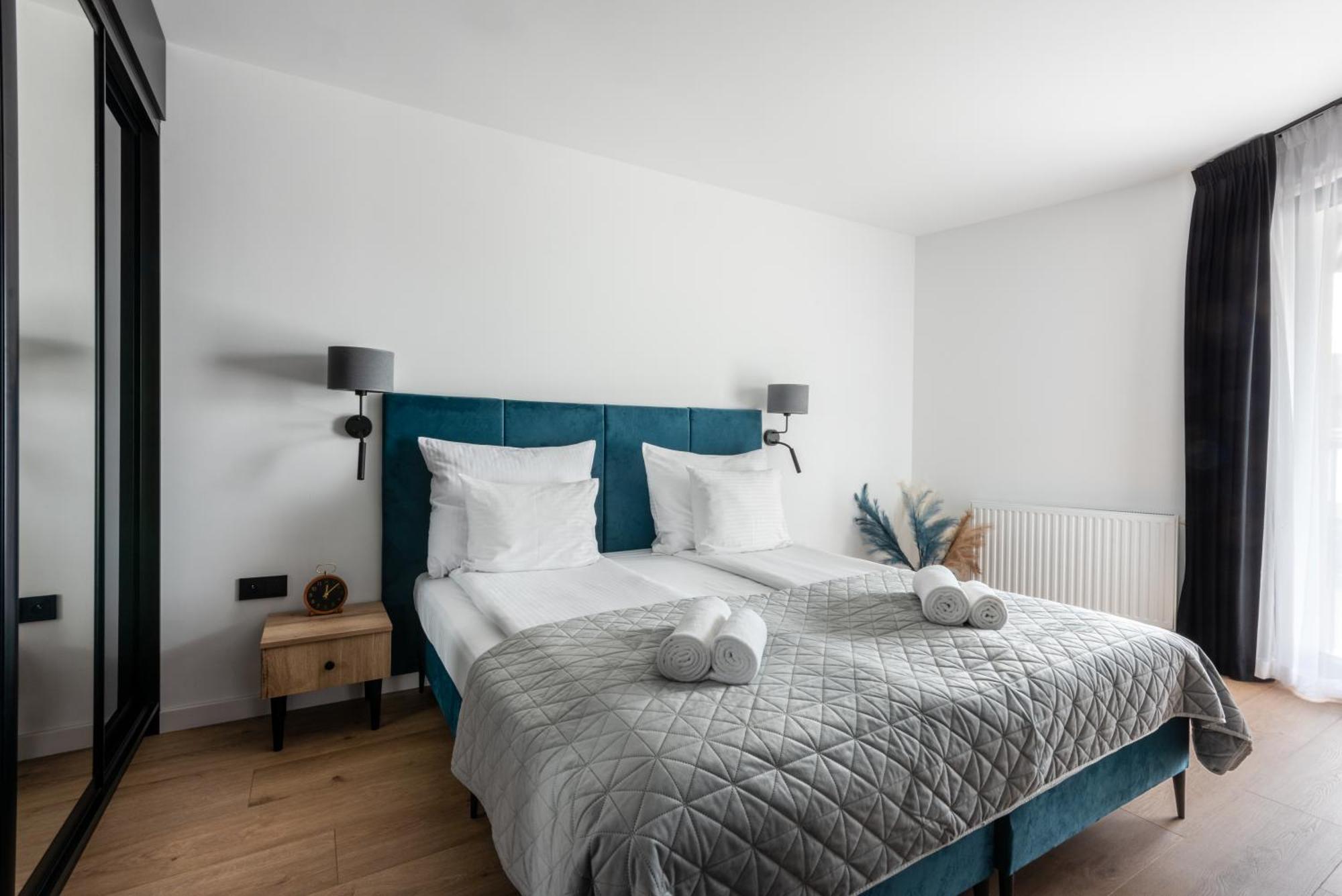 Inpoint Spacious Apartments Near Main Square & Kazimierz District 크라쿠프 객실 사진