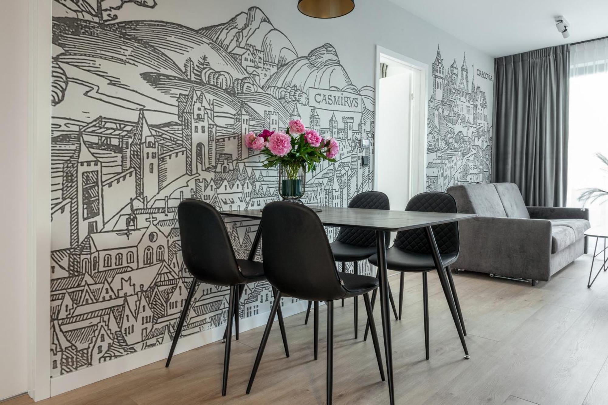 Inpoint Spacious Apartments Near Main Square & Kazimierz District 크라쿠프 객실 사진